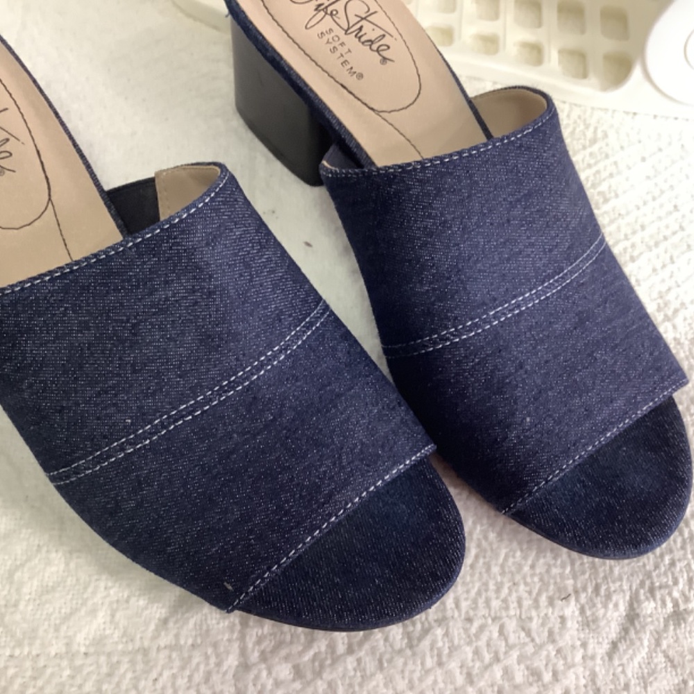 NWOT Life Stride‎ soft system denin mule - Picture 9 of 10